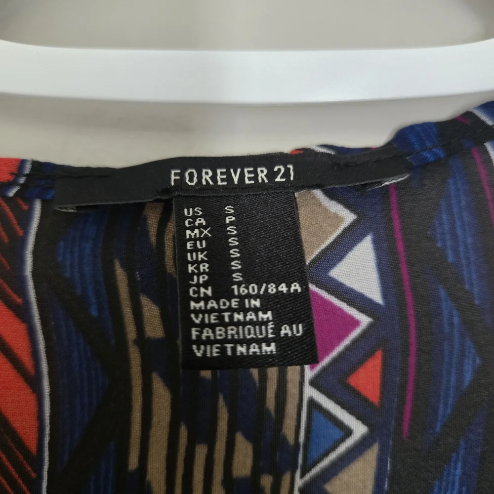 Forever 21 Bold Geometric Chevron Print Orange, Blue Swim Coverup - Picture 4 of 5